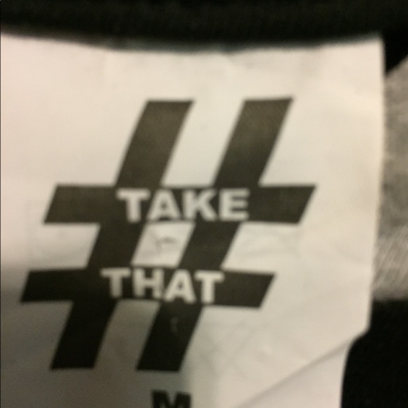 #Take That vintage skull Indian top - Picture 3 of 4